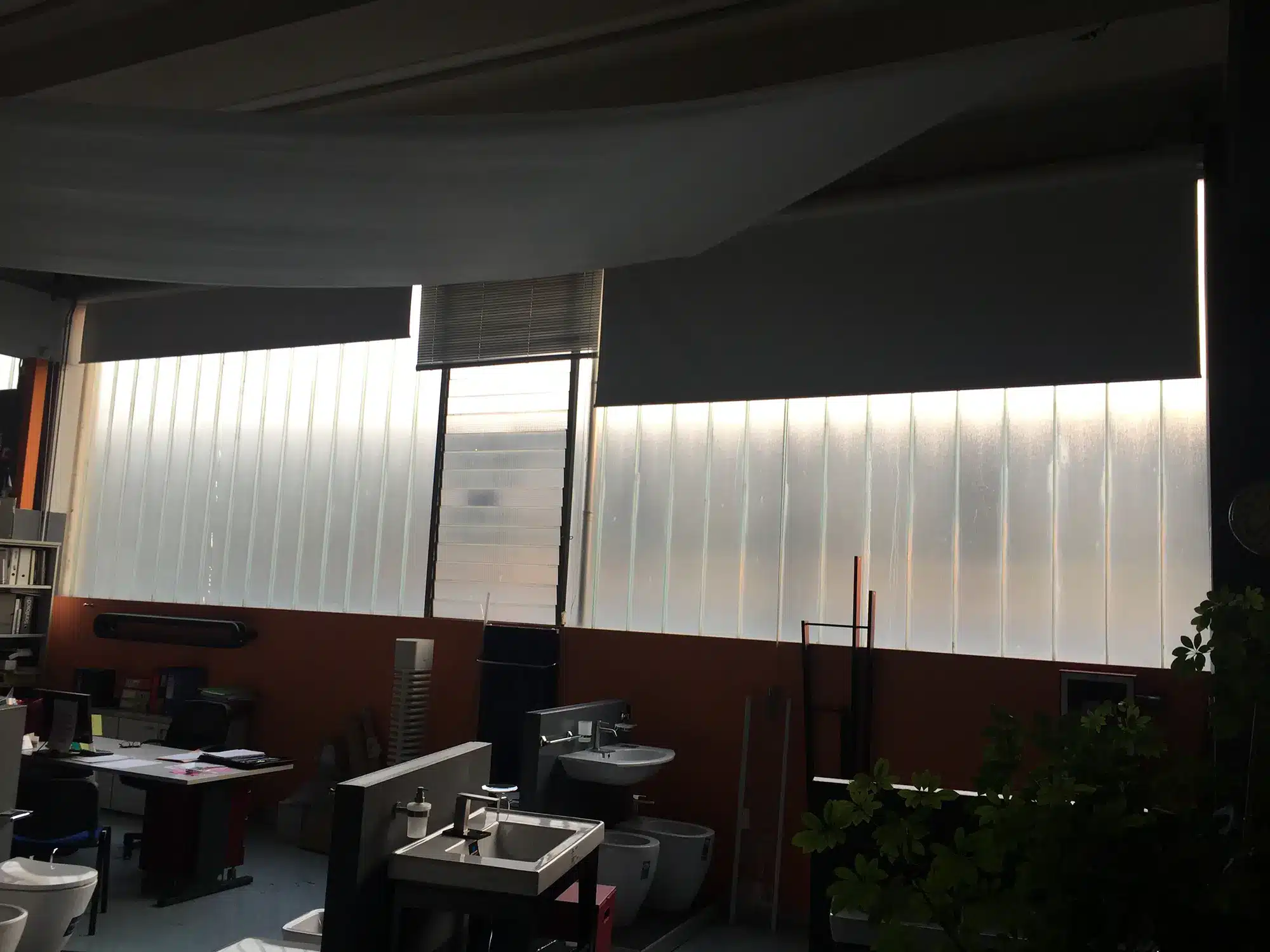 Interno edificio prima di installazione facciata continua